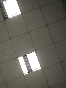 platone09 online show from April 13, 2026, 2:21 pm