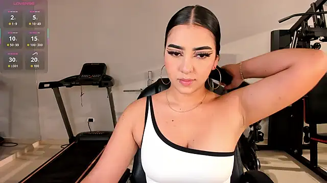 Snapshot of SophieLanne chatting on April 5, 2026, 11:22 pm SophieLanne online show from April 5, 2026, 11:22 pm