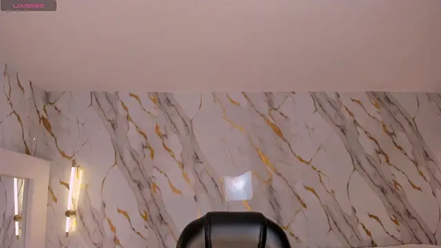 Snapshot of SophieLanne chatting on March 22, 2026, 4:05 am SophieLanne online show from March 22, 2026, 4:05 am