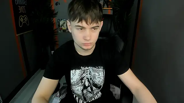 Snapshot of AlejandroEllias chatting on March 20, 2026, 8:48 am AlejandroEllias online show from March 20, 2026, 8:48 am