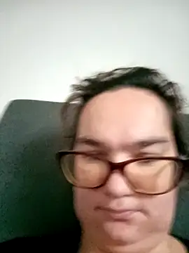 Snapshot of BabyGirlll1 chatting on November 16, 2025, 8:30 am BabyGirlll1 online show from November 16, 2025, 8:30 am