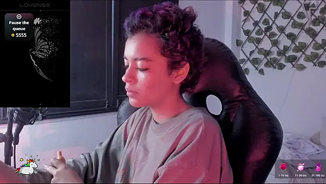 Snapshot of Anny_Kiitty chatting on February 16, 2026, 4:16 pm Anny Kiitty online show from February 16, 2026, 4:16 pm