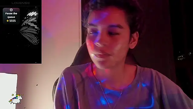 Snapshot of Anny_Kiitty chatting on February 10, 2026, 3:27 am Anny Kiitty online show from February 10, 2026, 3:27 am