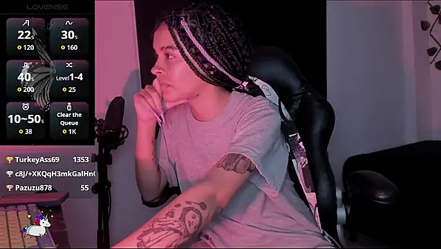 Snapshot of Anny_Kiitty chatting on March 4, 2026, 3:47 am Anny Kiitty online show from March 4, 2026, 3:47 am