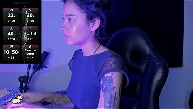 Snapshot of Anny_Kiitty chatting on April 11, 2026, 1:24 am Anny Kiitty online show from April 11, 2026, 1:24 am