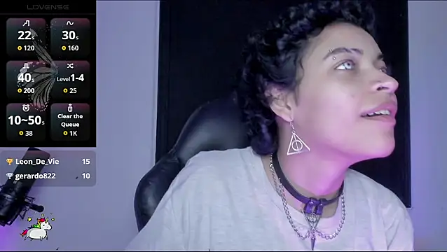 Snapshot of Anny_Kiitty chatting on March 20, 2026, 4:57 am Anny Kiitty online show from March 20, 2026, 4:57 am