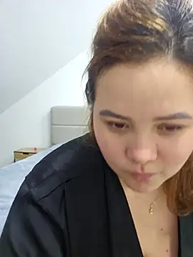 Nina4Velour online show from December 18, 2025, 8:45 pm