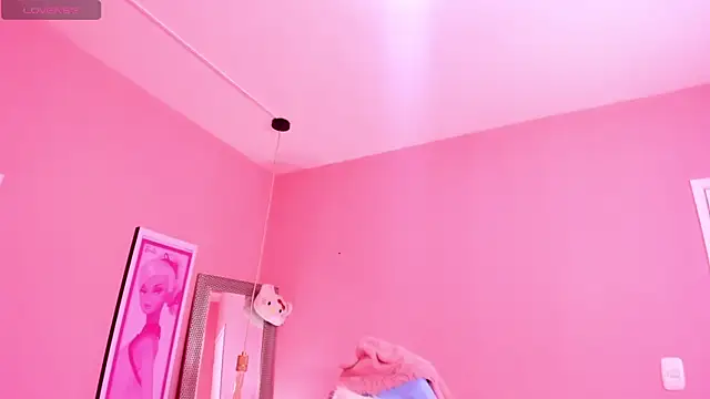 Snapshot of Milu_carbajal_x chatting on March 31, 2026, 3:41 am Milu carbajal x online show from March 31, 2026, 3:41 am