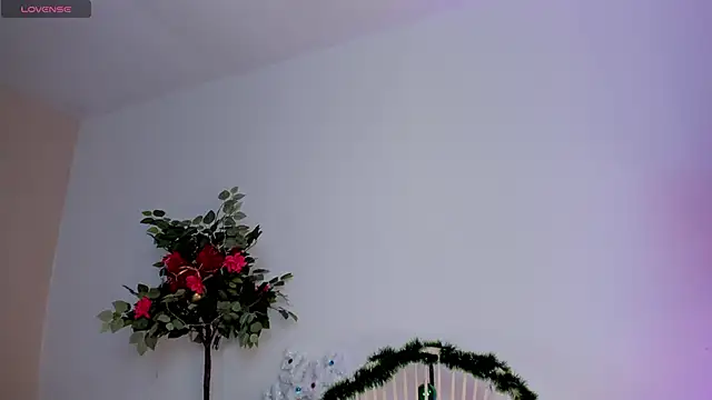 Snapshot of Agsi_goddess chatting on November 17, 2025, 3:27 pm Agsi goddess online show from November 17, 2025, 3:27 pm