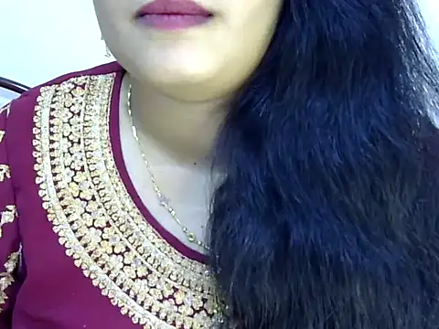 Muskan Jha online show from May 27, 2026, 1:37 am