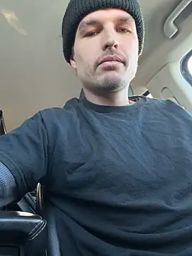 Skaterboy678 online show from December 16, 2025, 8:02 pm