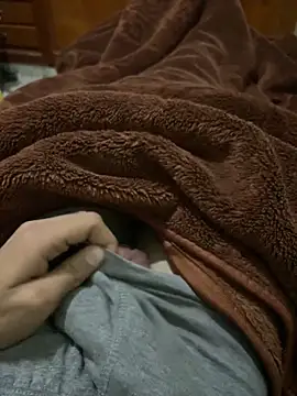 yassssst online show from December 1, 2025, 8:21 pm