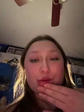 sammi b12 online show from February 21, 2026, 9:11 am