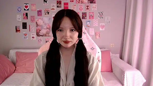 Snapshot of Lexi_Bottom chatting on January 14, 2026, 2:04 am Lexi Bottom online show from January 14, 2026, 2:04 am