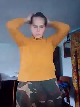 MelisaaRain online show from November 18, 2025, 7:55 am