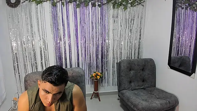 Snapshot of VioletXJasper chatting on November 24, 2025, 11:16 pm VioletXJasper online show from November 24, 2025, 11:16 pm