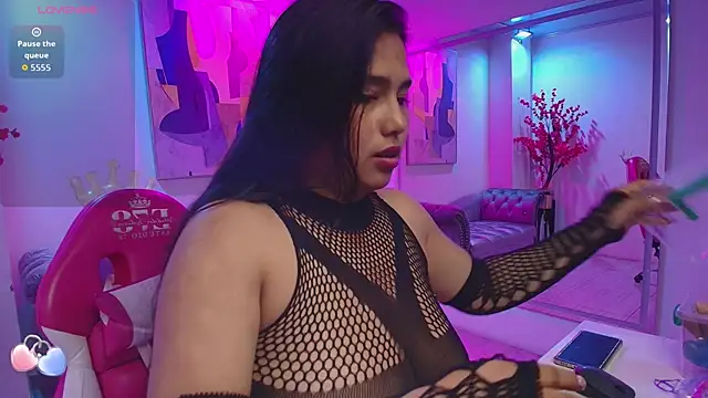 Snapshot of Gemma_bellini chatting on November 17, 2025, 11:36 am Gemma bellini online show from November 17, 2025, 11:36 am