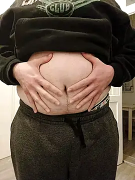 Snapshot of Cruising_Bimbo2001 chatting on December 17, 2025, 9:31 pm Cruising Bimbo2001 online show from December 17, 2025, 9:31 pm