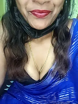 Snapshot of Premalatha_28 chatting on February 10, 2026, 5:56 pm Premalatha 28 online show from February 10, 2026, 5:56 pm