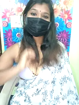 Snapshot of Premalatha_28 chatting on February 17, 2026, 4:32 am Premalatha 28 online show from February 17, 2026, 4:32 am