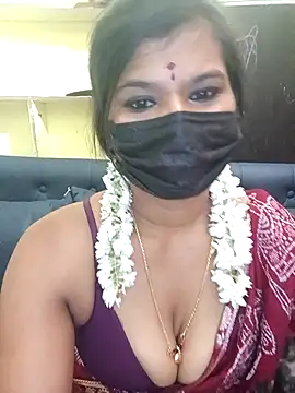 Snapshot of Premalatha_28 chatting on March 7, 2026, 6:13 pm Premalatha 28 online show from March 7, 2026, 6:13 pm