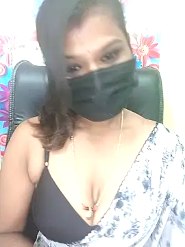 Snapshot of Premalatha_28 chatting on April 22, 2026, 7:15 am Premalatha 28 online show from April 22, 2026, 7:15 am