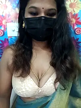 Snapshot of Premalatha_28 chatting on February 18, 2026, 5:53 pm Premalatha 28 online show from February 18, 2026, 5:53 pm