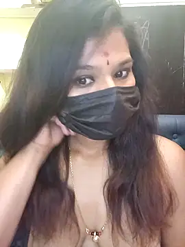 Snapshot of Premalatha_28 chatting on March 8, 2026, 2:04 am Premalatha 28 online show from March 8, 2026, 2:04 am