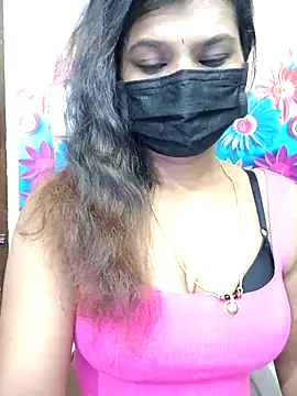 Snapshot of Premalatha_28 chatting on February 24, 2026, 7:15 pm Premalatha 28 online show from February 24, 2026, 7:15 pm