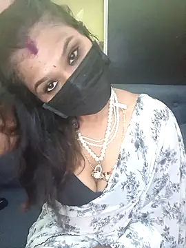 Snapshot of Premalatha_28 chatting on April 22, 2026, 8:15 pm Premalatha 28 online show from April 22, 2026, 8:15 pm