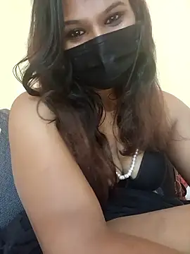 Snapshot of Premalatha_28 chatting on January 18, 2026, 4:16 am Premalatha 28 online show from January 18, 2026, 4:16 am