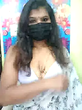 Snapshot of Premalatha_28 chatting on February 17, 2026, 5:54 pm Premalatha 28 online show from February 17, 2026, 5:54 pm