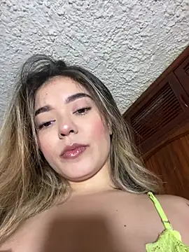 Snapshot of Xxx_Amy chatting on January 13, 2026, 8:40 am Xxx Amy online show from January 13, 2026, 8:40 am