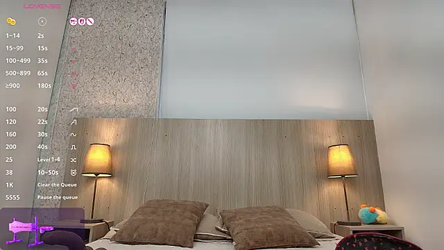 mature eva1 online show from March 16, 2026, 11:25 am