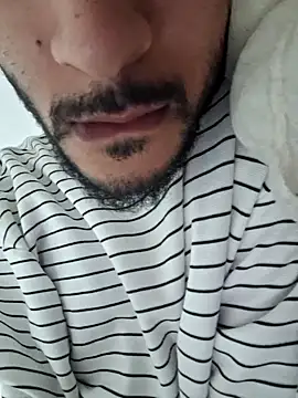 Snapshot of Riko369 chatting on April 11, 2026, 8:23 pm Riko369 online show from April 11, 2026, 8:23 pm