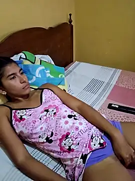 skinnyrox online show from April 1, 2026, 2:13 am