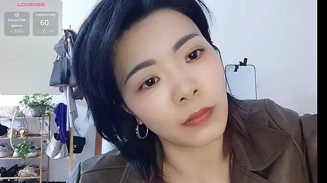 adele8731 online show from November 16, 2025, 6:07 am