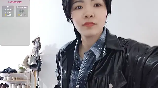 adele8731 online show from December 20, 2025, 5:32 am