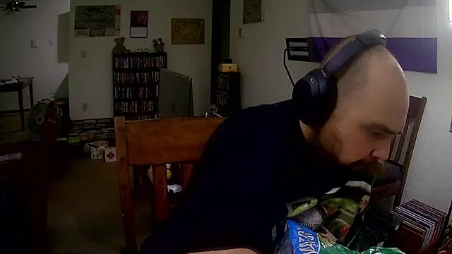 Snapshot of JakeThaSnake74 chatting on November 19, 2025, 10:32 pm JakeThaSnake74 online show from November 19, 2025, 10:32 pm