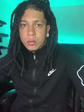 Snapshot of Zero-X9 chatting on February 12, 2026, 12:05 pm Zero-X9 online show from February 12, 2026, 12:05 pm