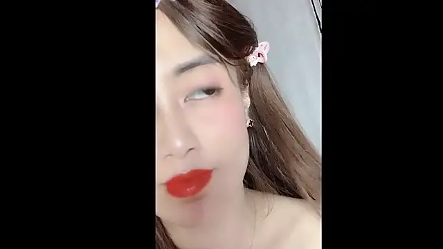 Snapshot of MiAnna-Lovee chatting on November 27, 2025, 8:59 am MiAnna-Lovee online show from November 27, 2025, 8:59 am