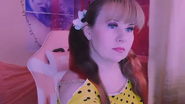 BESTLOLA online show from March 1, 2026, 10:37 am