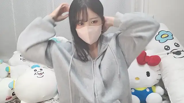 Nemu chan  online show from December 16, 2025, 10:47 pm