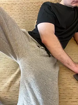 Snapshot of ushebdhickx chatting on March 25, 2026, 9:52 am ushebdhickx online show from March 25, 2026, 9:52 am