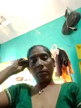 Snapshot of Xx_savita chatting on April 9, 2026, 10:54 am Xx savita online show from April 9, 2026, 10:54 am