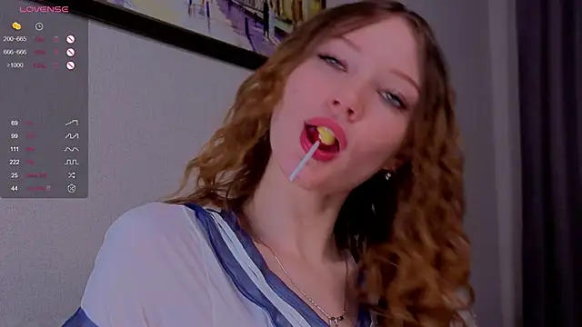 Alisavine online show from April 7, 2026, 8:10 pm