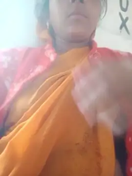 Snapshot of Sexi_soniy432 chatting on February 11, 2026, 10:15 am Sexi soniy432 online show from February 11, 2026, 10:15 am