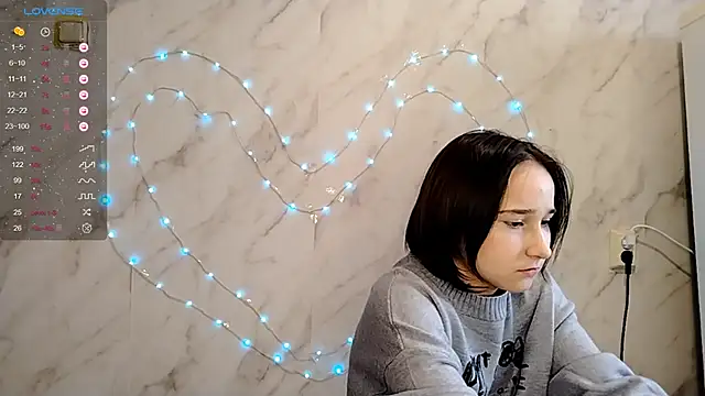 TianaMeiser online show from January 12, 2026, 11:06 am