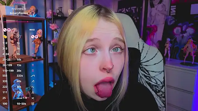 ElvenQueen online show from November 27, 2025, 4:07 pm