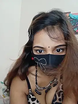 Snapshot of Sexy-Jara1 chatting on May 18, 2026, 12:21 pm Sexy-Jara1 online show from May 18, 2026, 12:21 pm